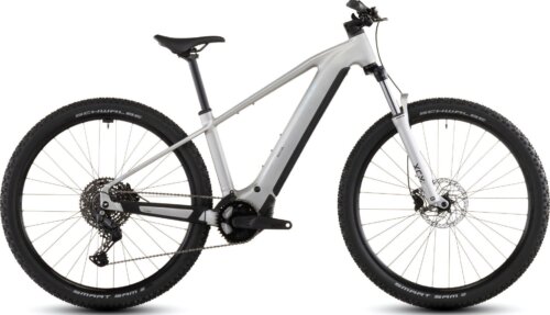 Reaction Hybrid ONE 600